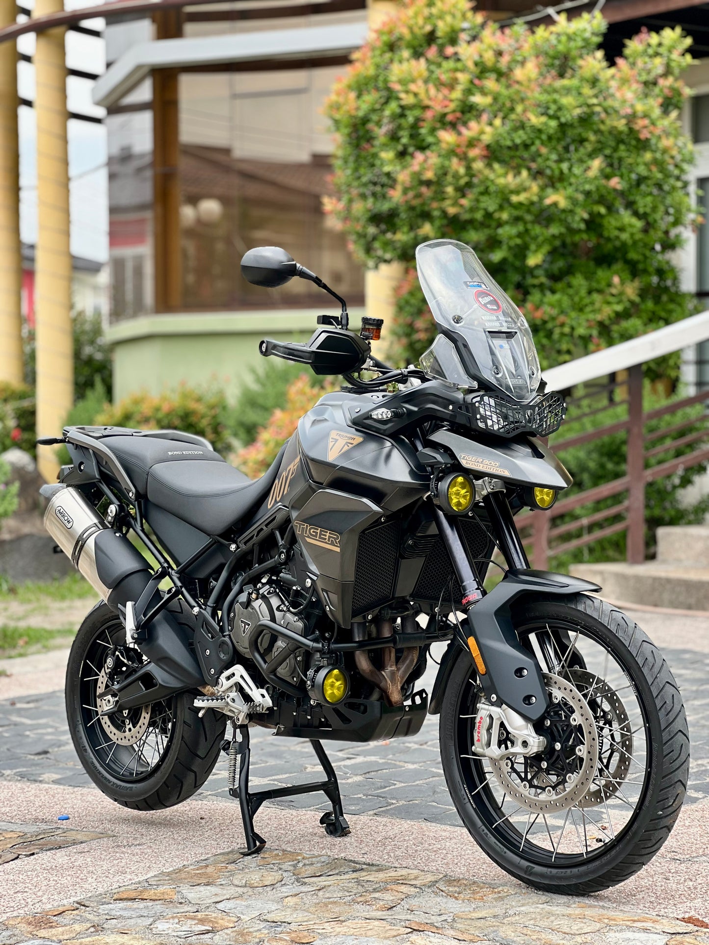 Limited 2023 Triumph Tiger Rally Pro James Bond Edition