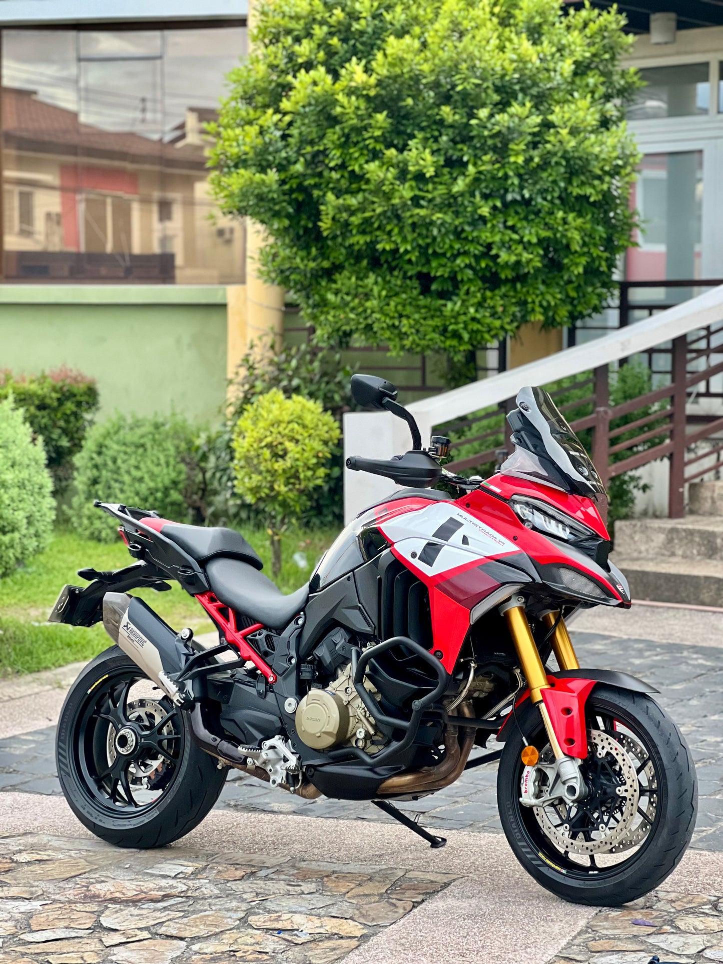 2023 Ducati Multistrada V4 Pikes Peak