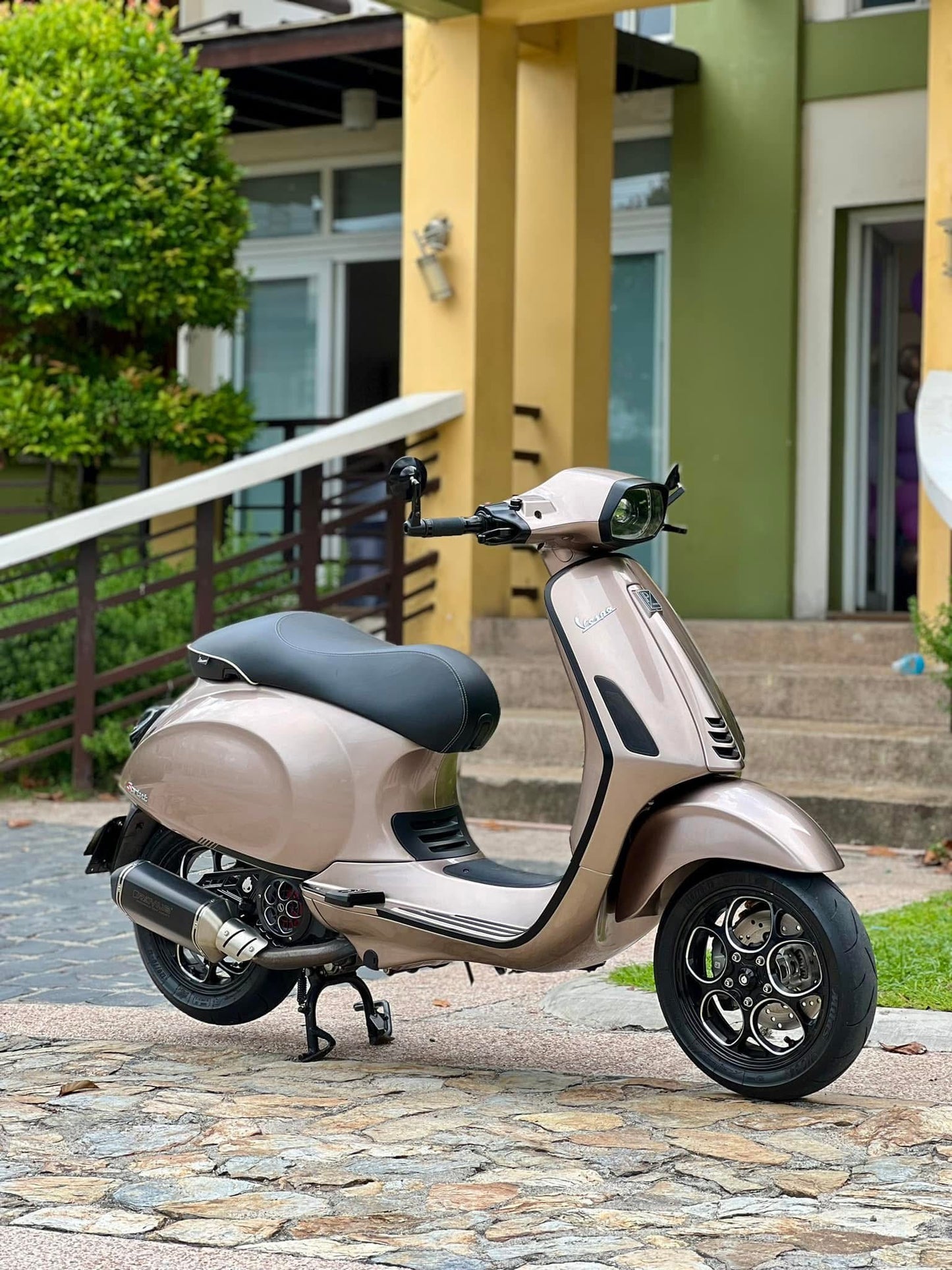 2021 Vespa Sprint S 150 upgrades worth 800k+
