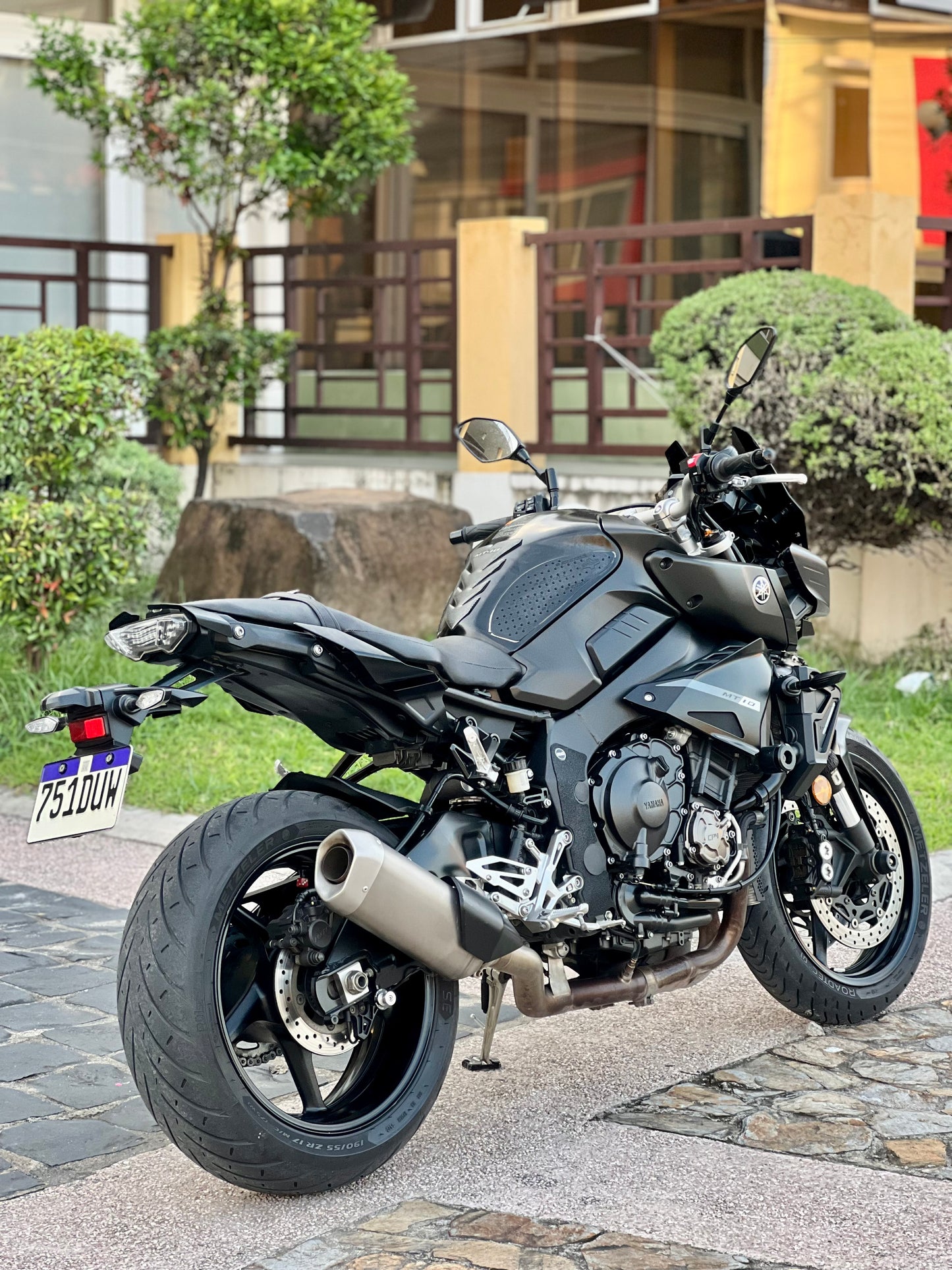 2019 Yamaha MT10