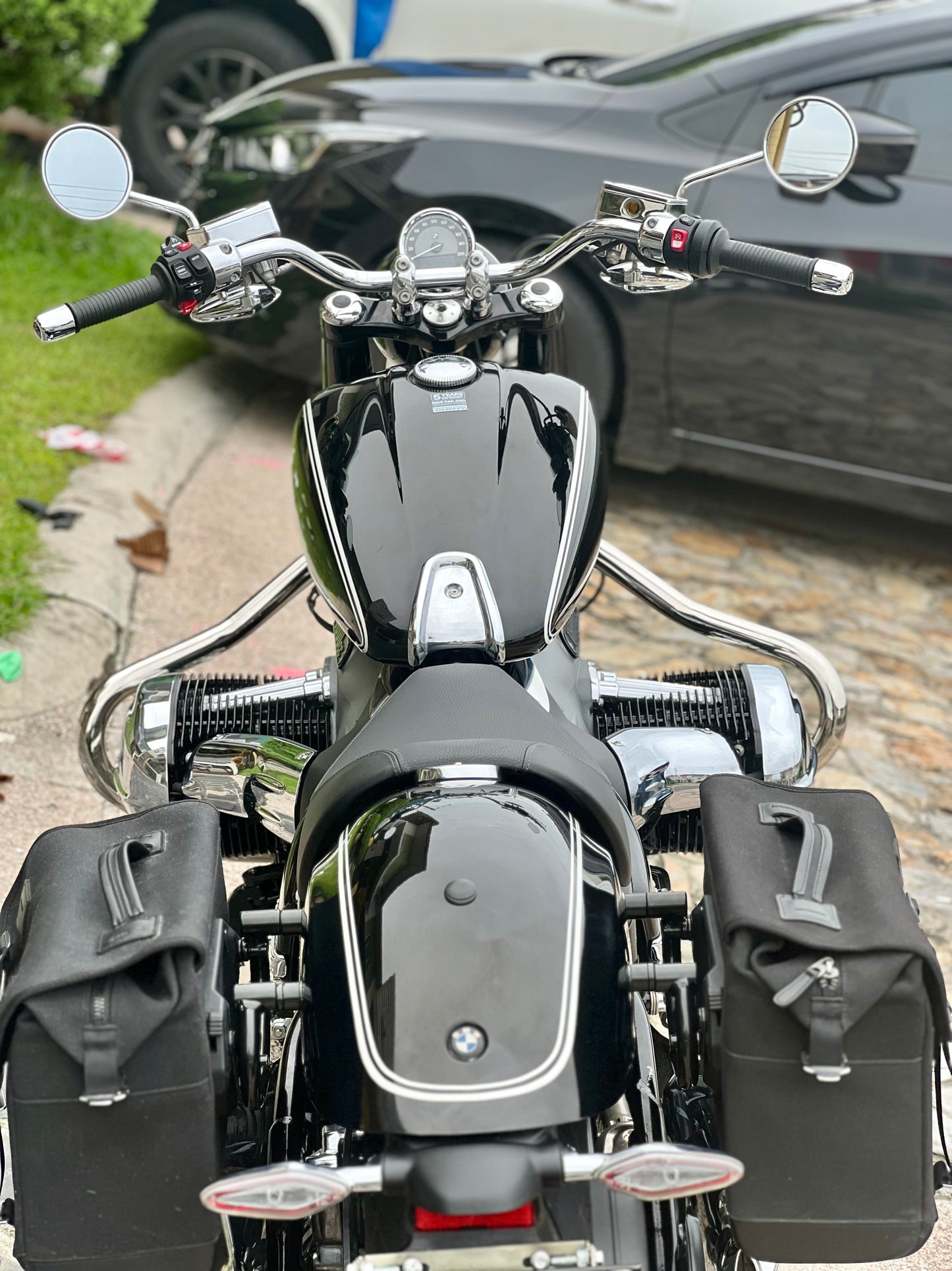 2022 BMW R18 First Edition