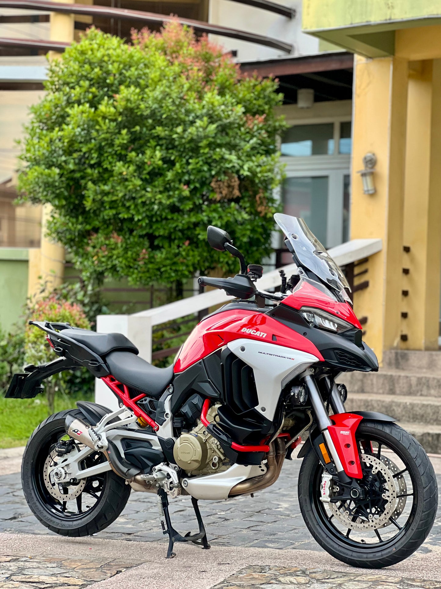 2022 Ducati Multistrada V4S Radar