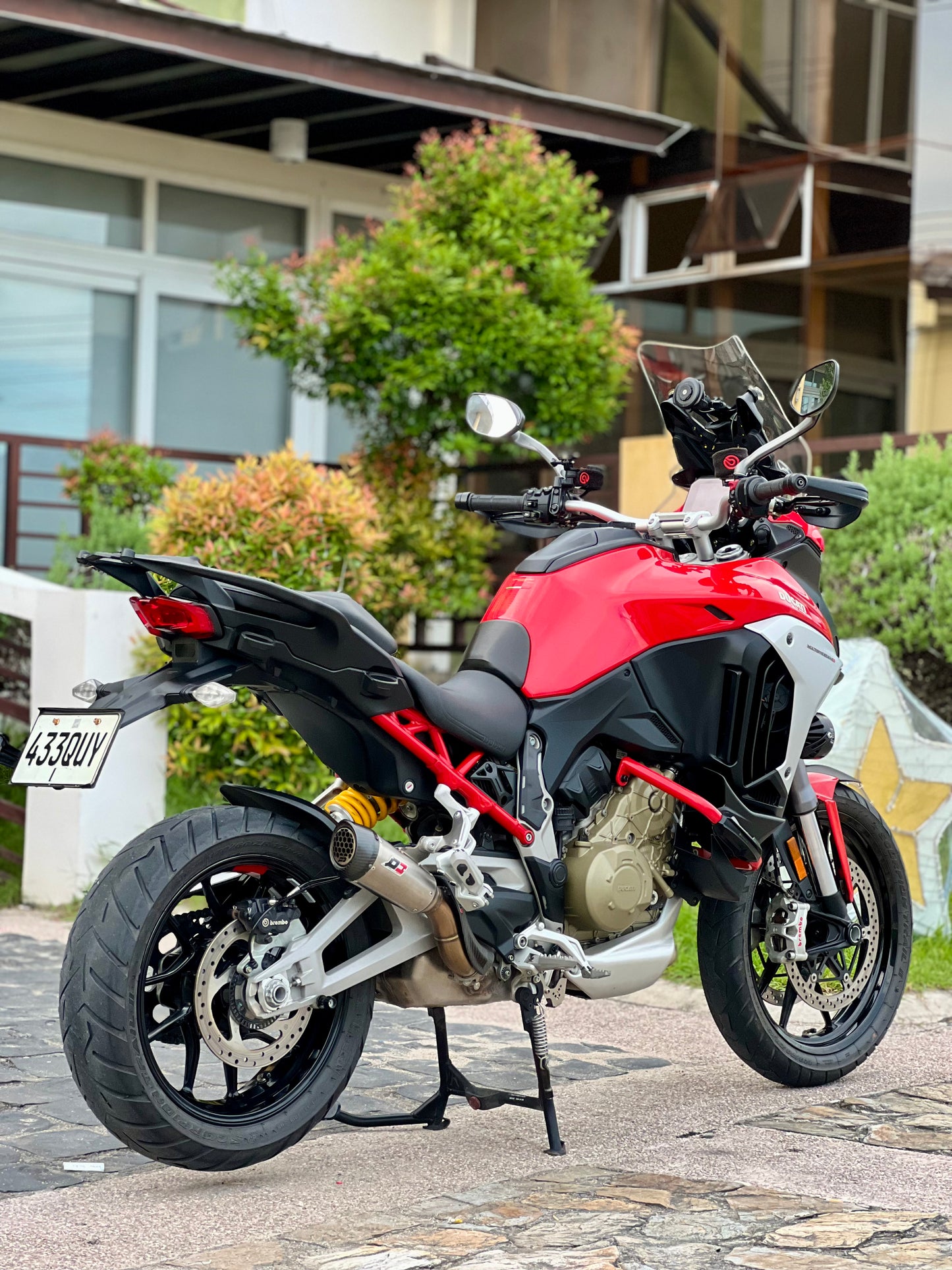 2022 Ducati Multistrada V4S Radar