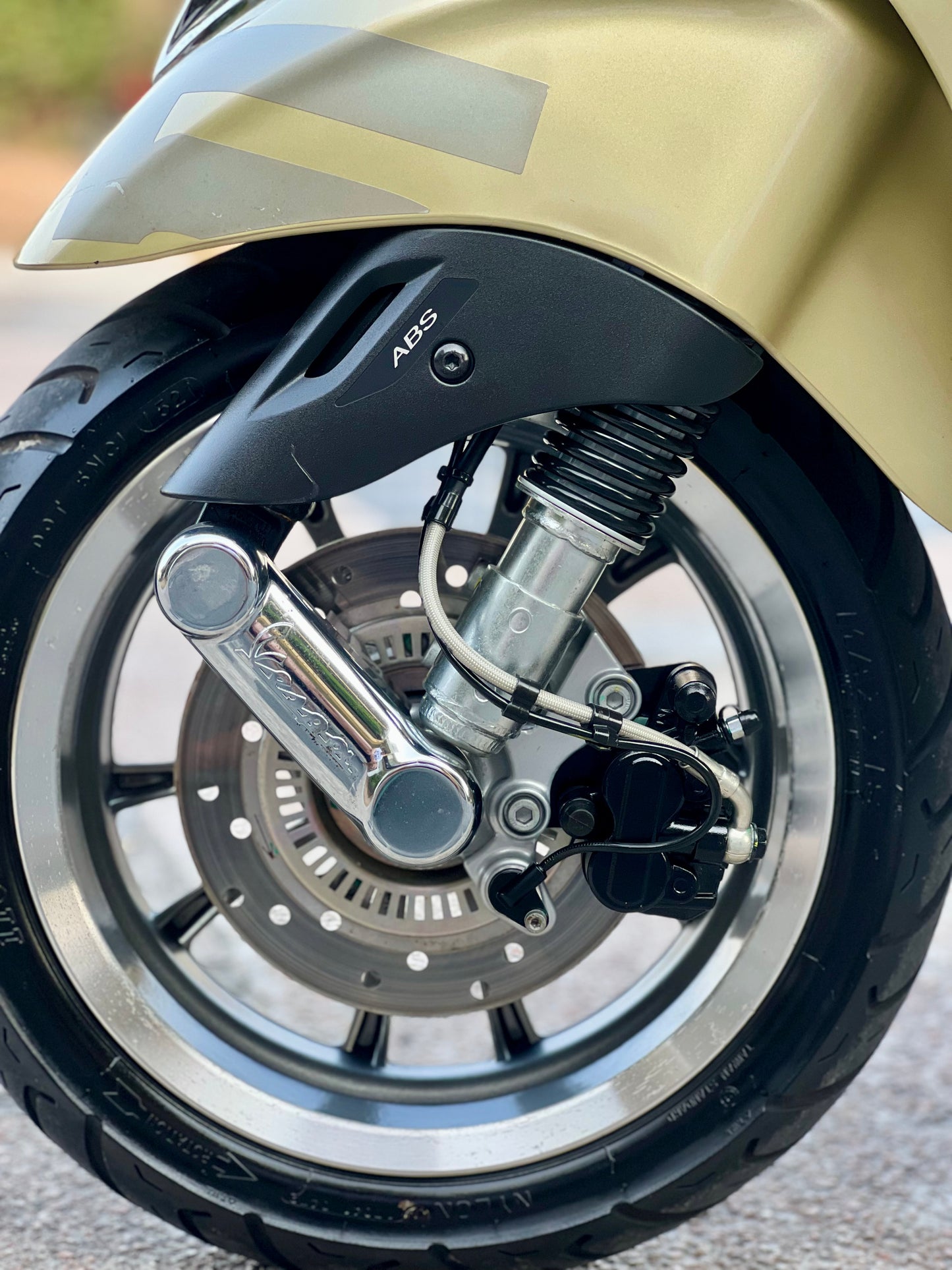 2021 Vespa Primavera SE 75th Anniversary Edition