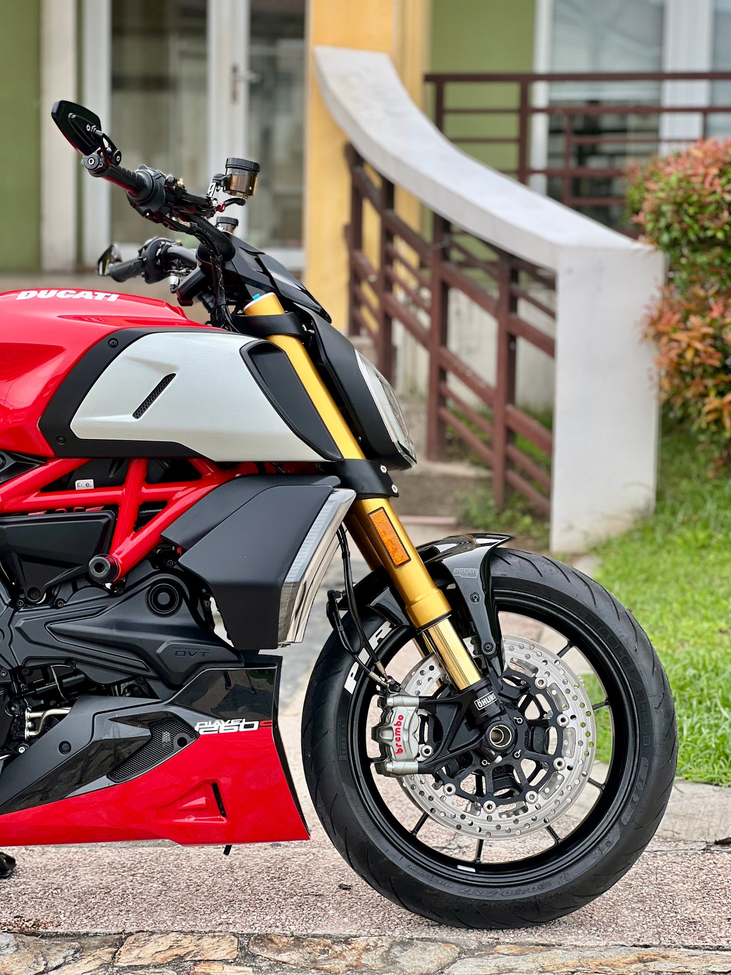2021 Loaded Ducati Diavel 1260s Red