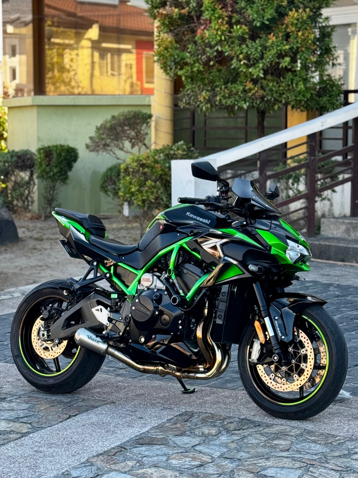 2022 Kawasaki ZH2 Supercharged