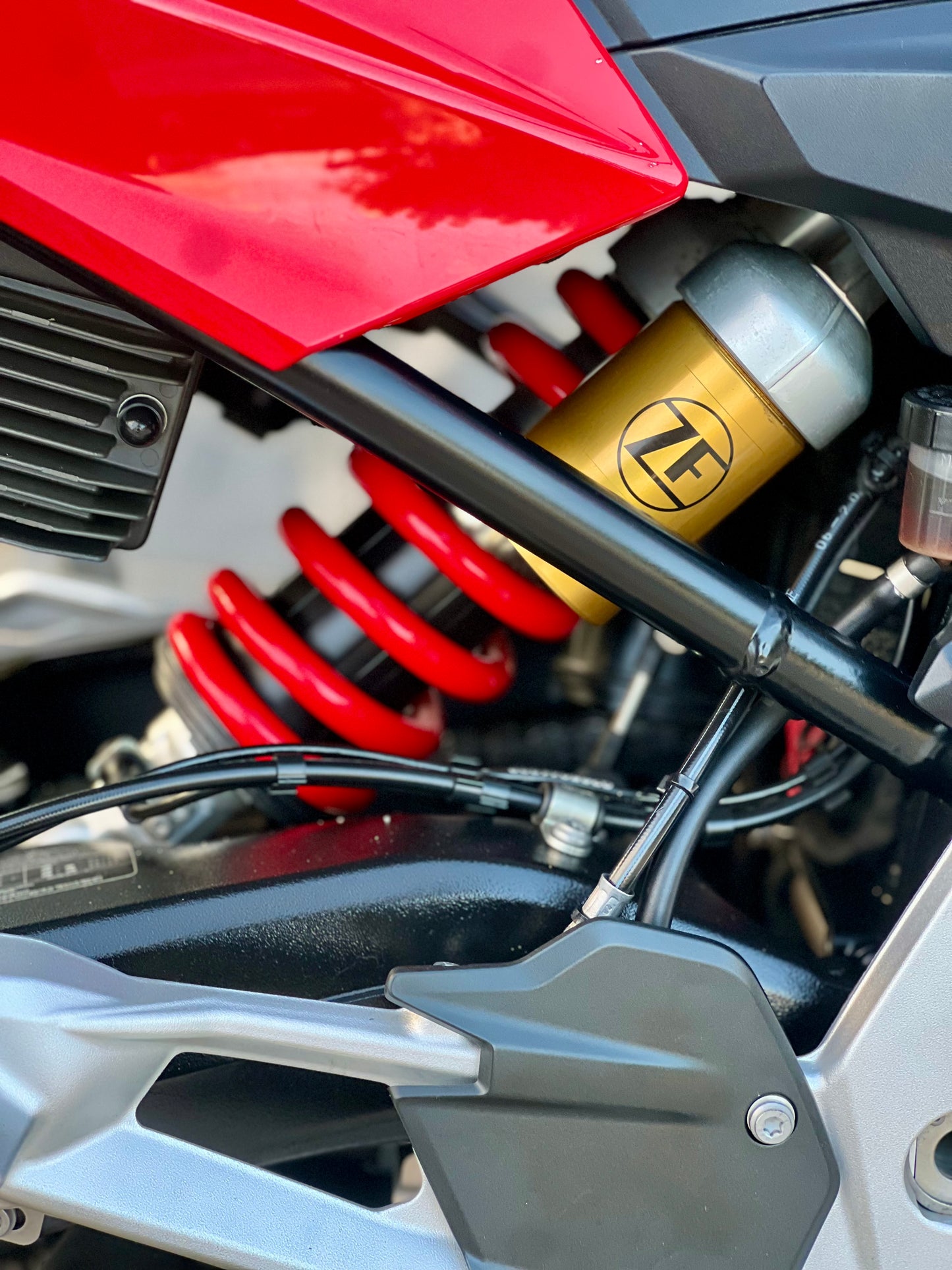 2022 BMW F900 XR Sports Red