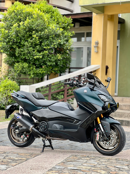2023 Yamaha Tmax Techmax fully loaded worth 600k+