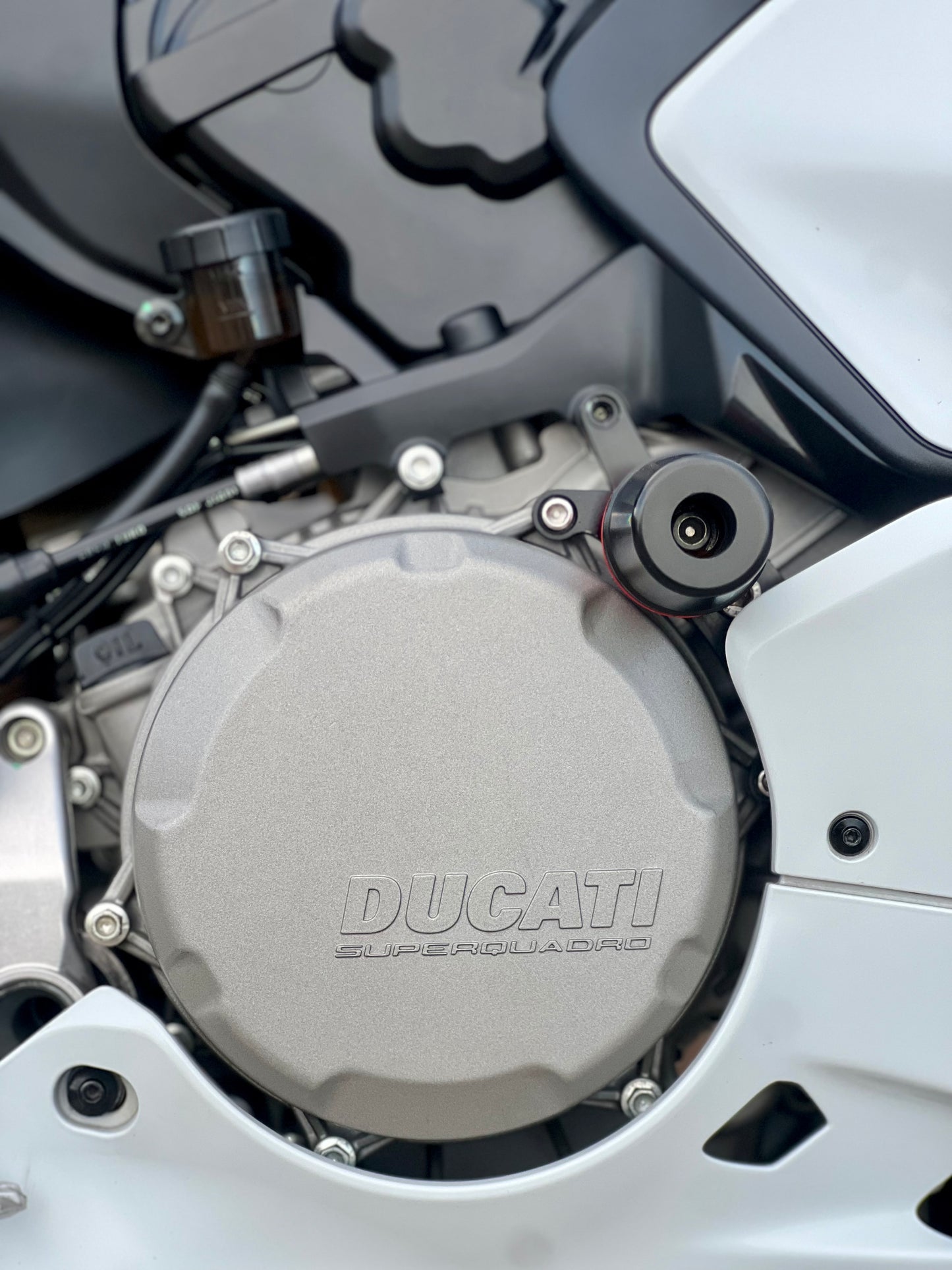 2023 Ducati Panigale V2 Rosso White