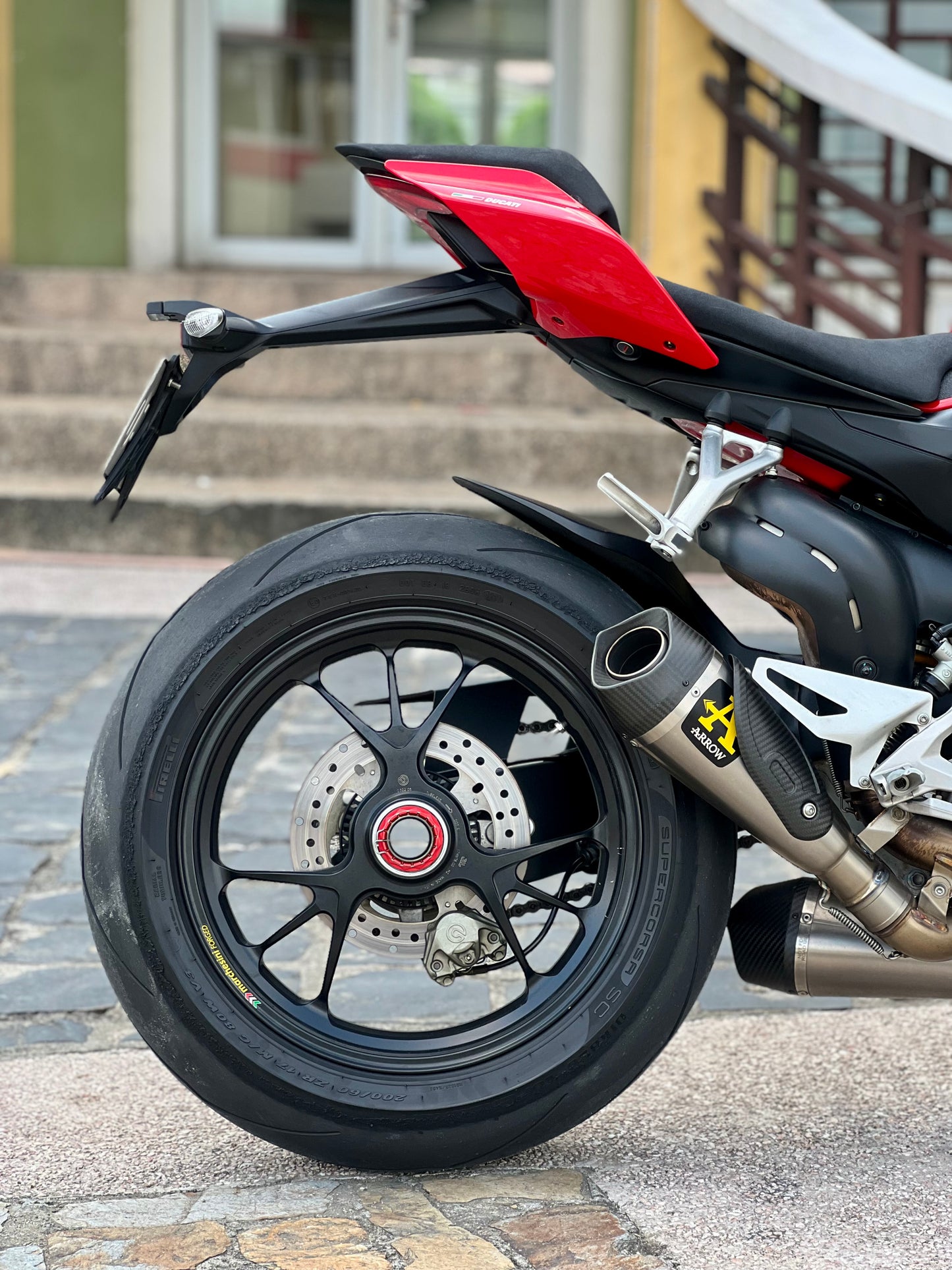 2021 Ducati Streetfighter V4S upgraded worth 600k++