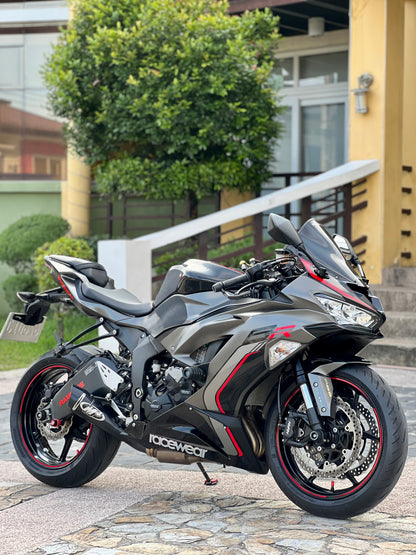 2022 Kawasaki ZX6R Gray