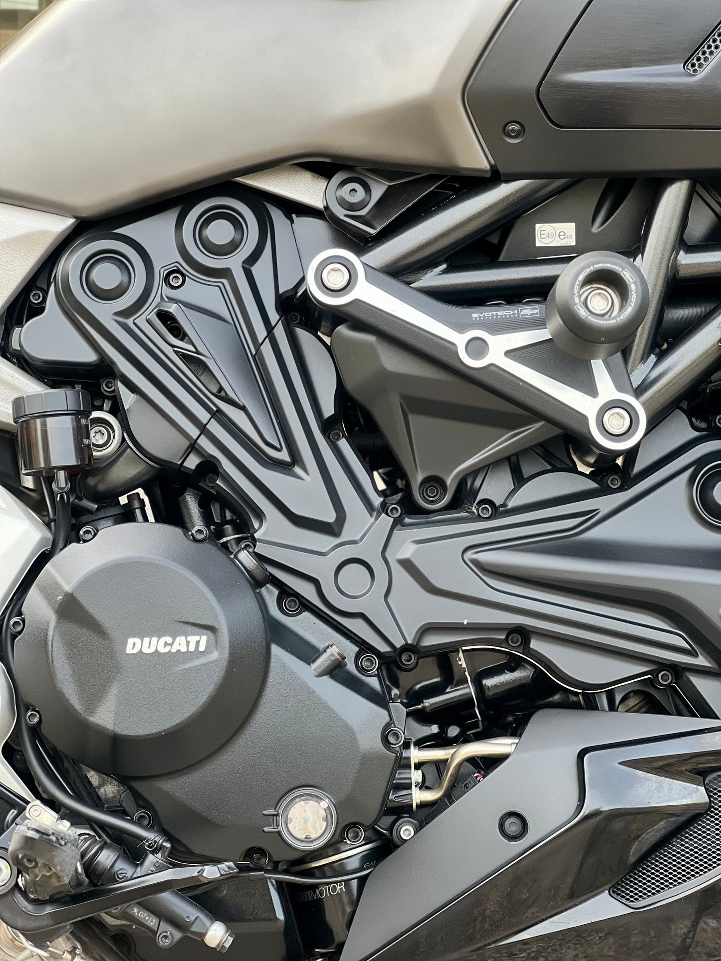 2021 Ducati Diavel 1260S Gray