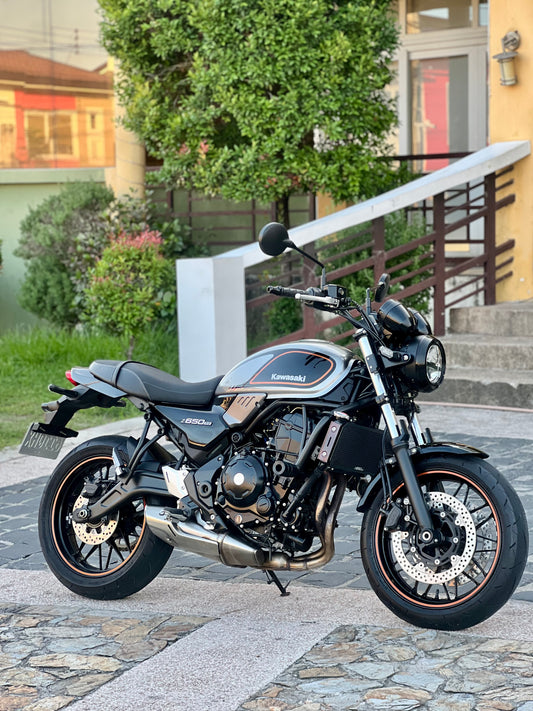 2022 Kawasaki Z650 RS