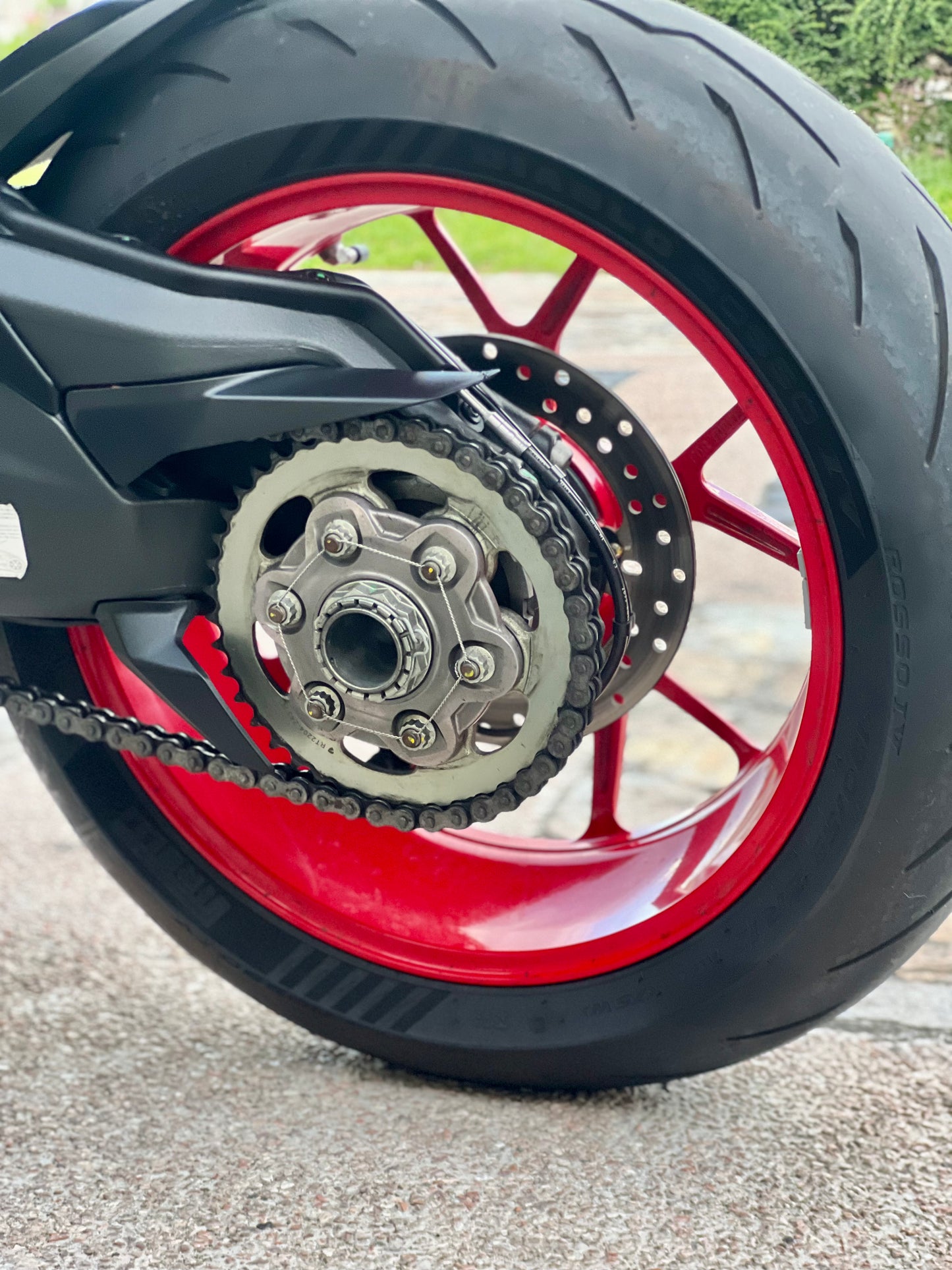 2023 Ducati Panigale V2 Rosso White