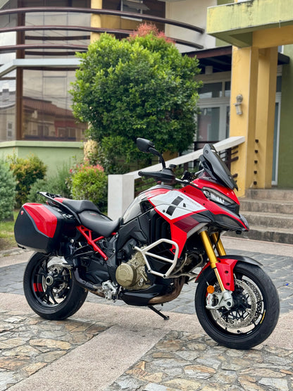 2023 Ducati Multistrada V4 Pikes Peak