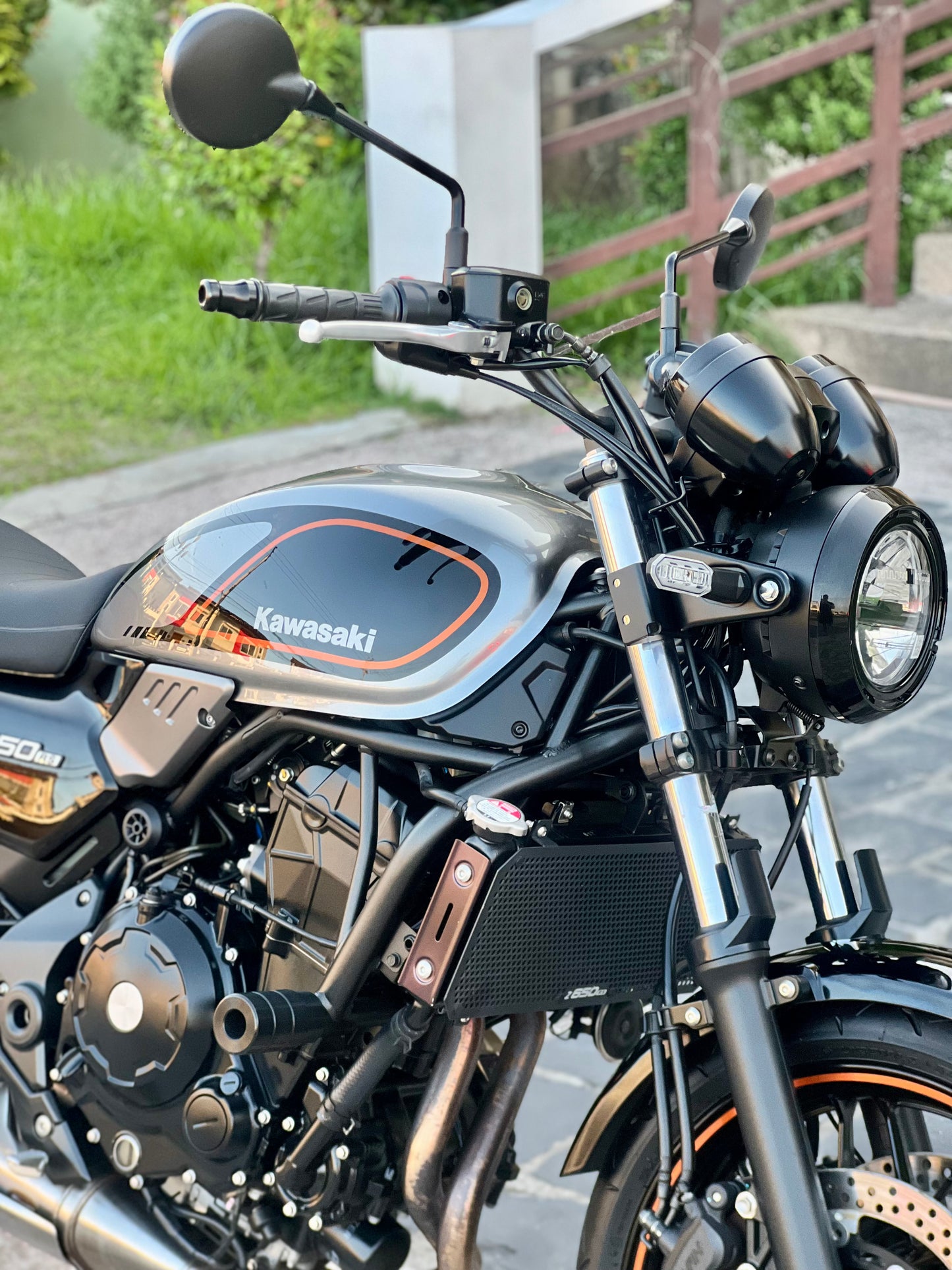2022 Kawasaki Z650 RS