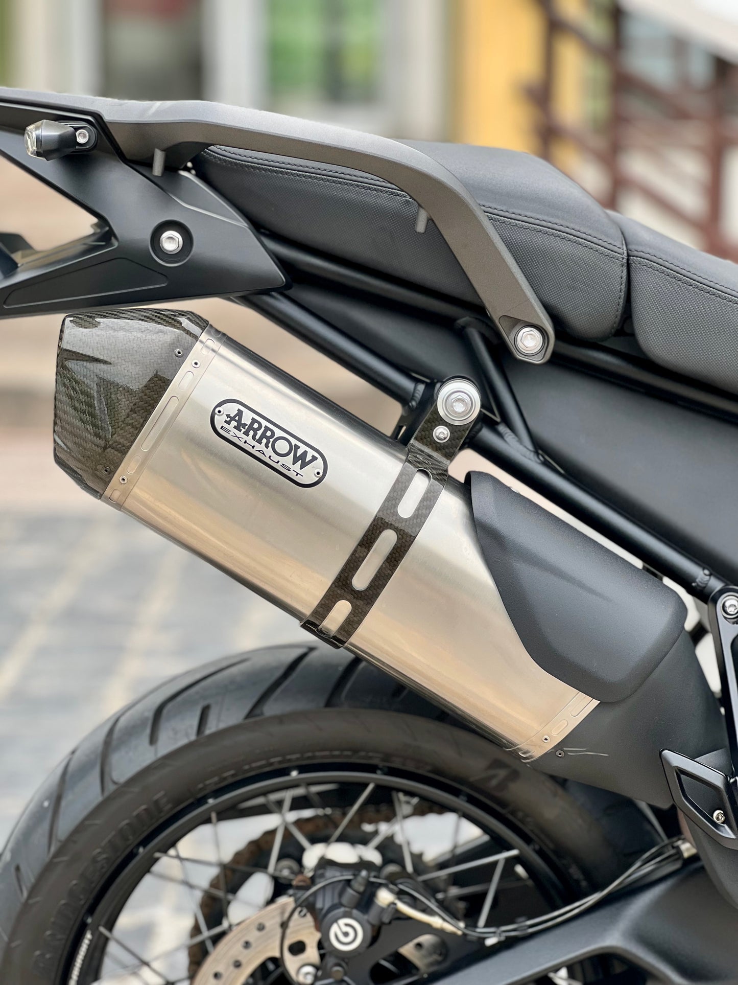 Limited 2023 Triumph Tiger Rally Pro James Bond Edition