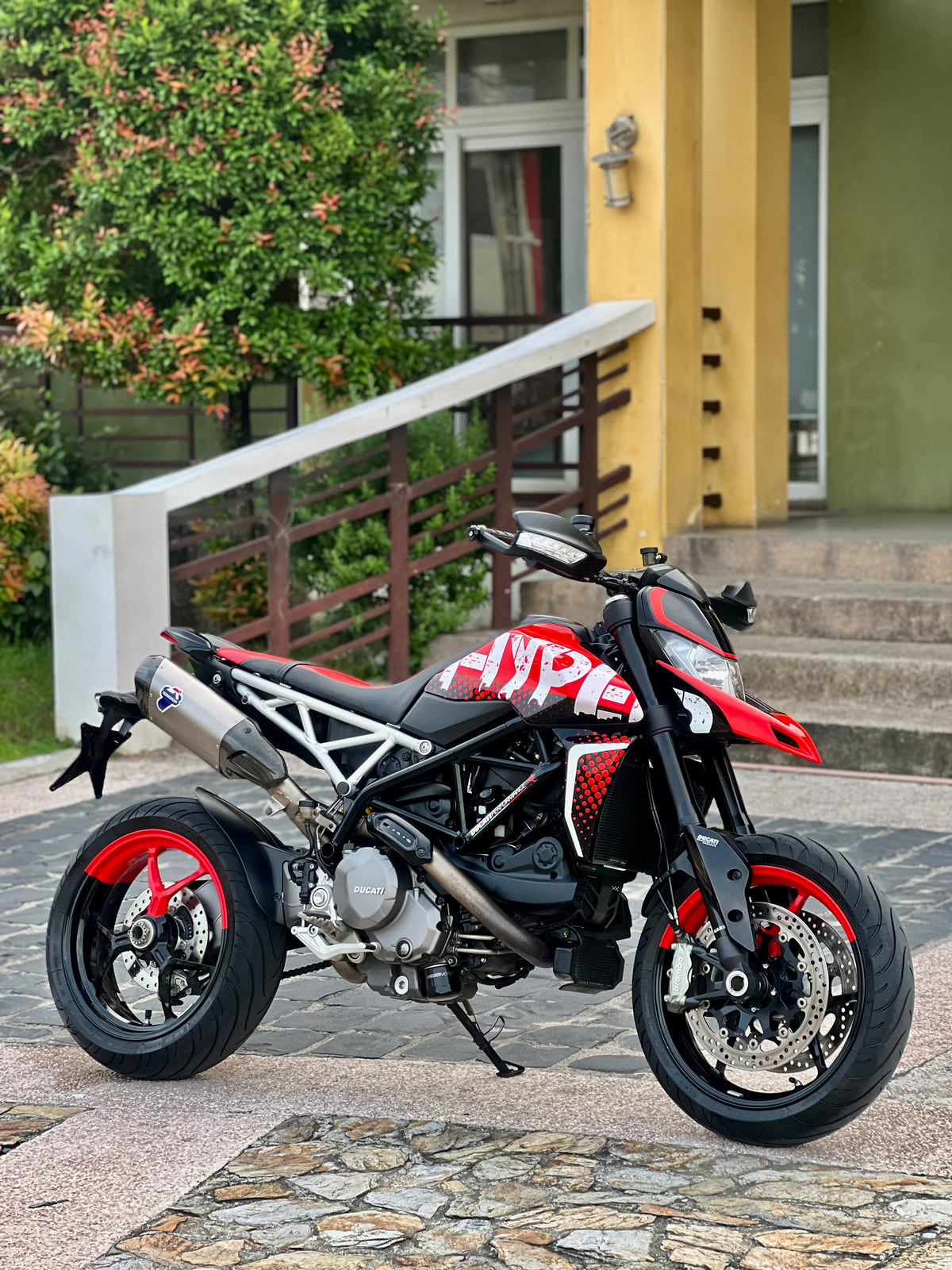 2022 Ducati Hypermotard 950 RVE