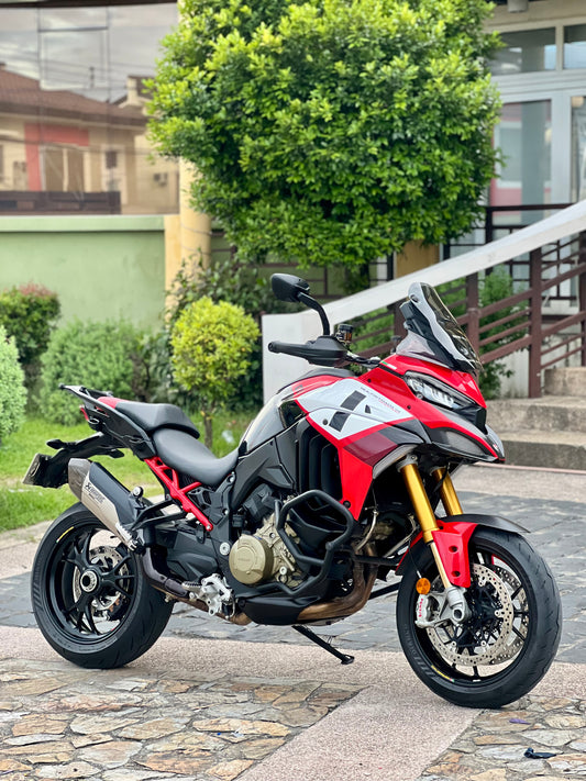 2023 Ducati Multistrada V4 Pikes Peak