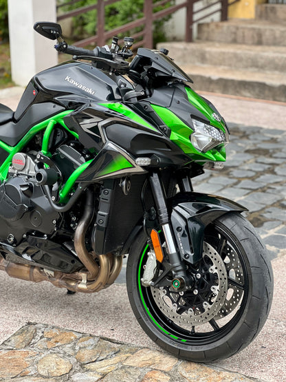 2021 Kawasaki ZH2 Supercharged Black