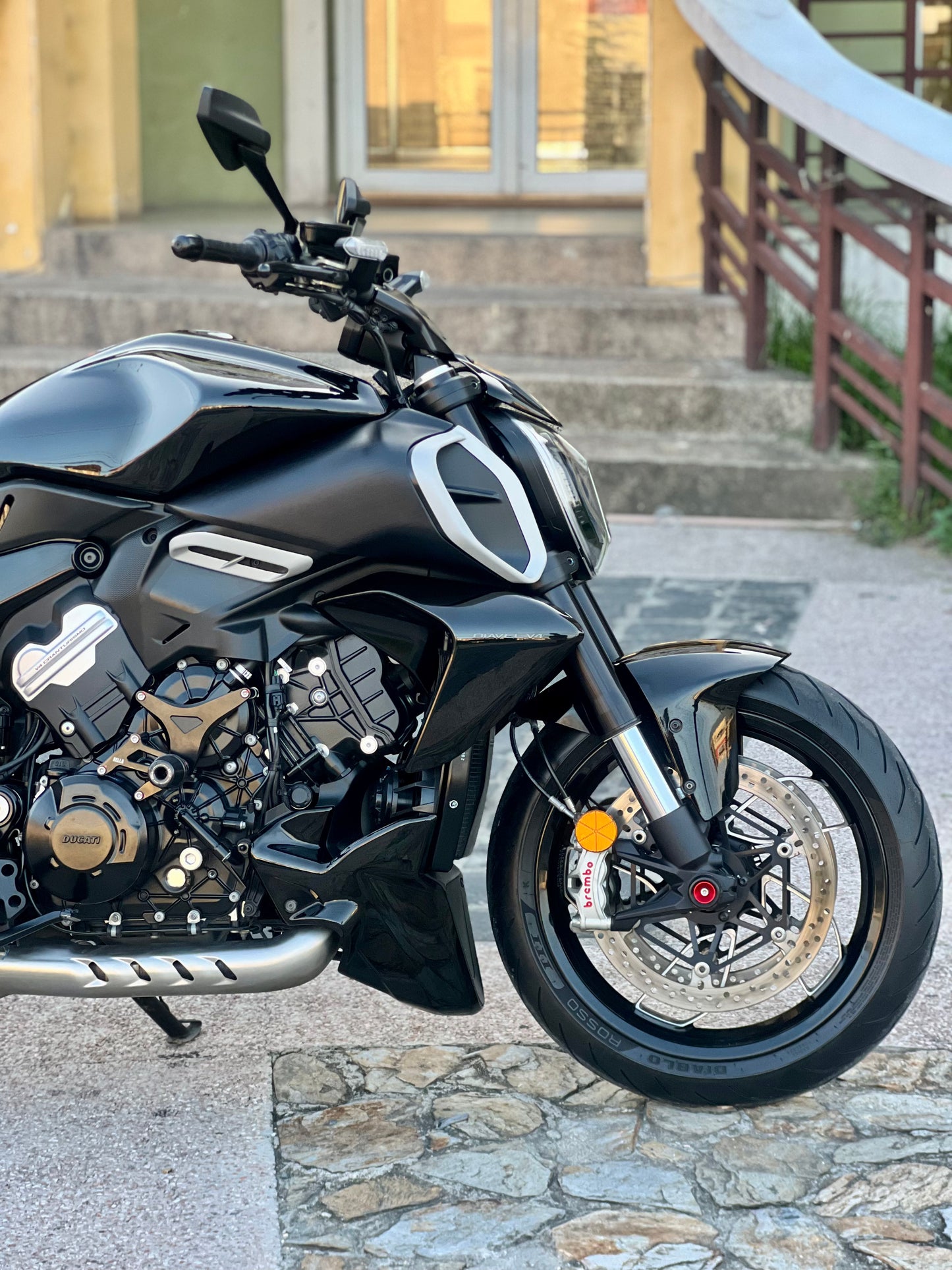 2023 Ducati Diavel V4 Black
