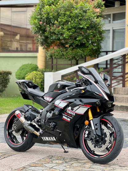 2019 Yamaha R6 Black