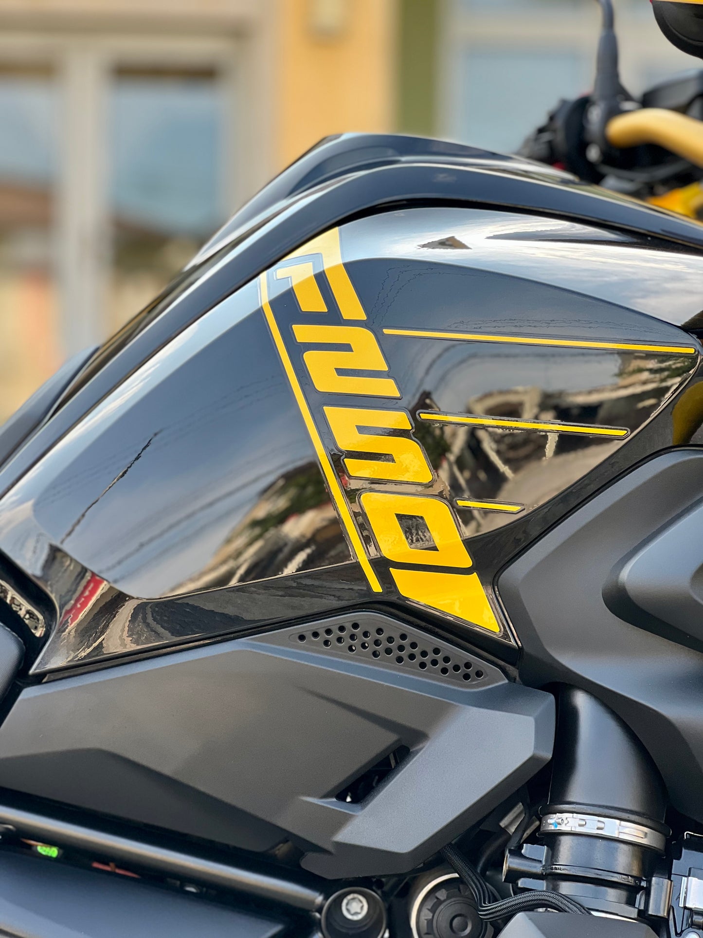 2023 BMW R1250 GS 40th Anniversary Edition