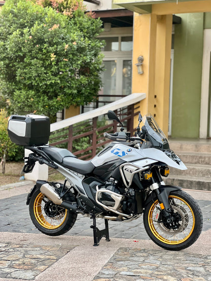 2025 BMW GS1300 White
