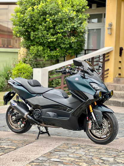 2023 Yamaha Tmax Techmax fully loaded worth 600k+