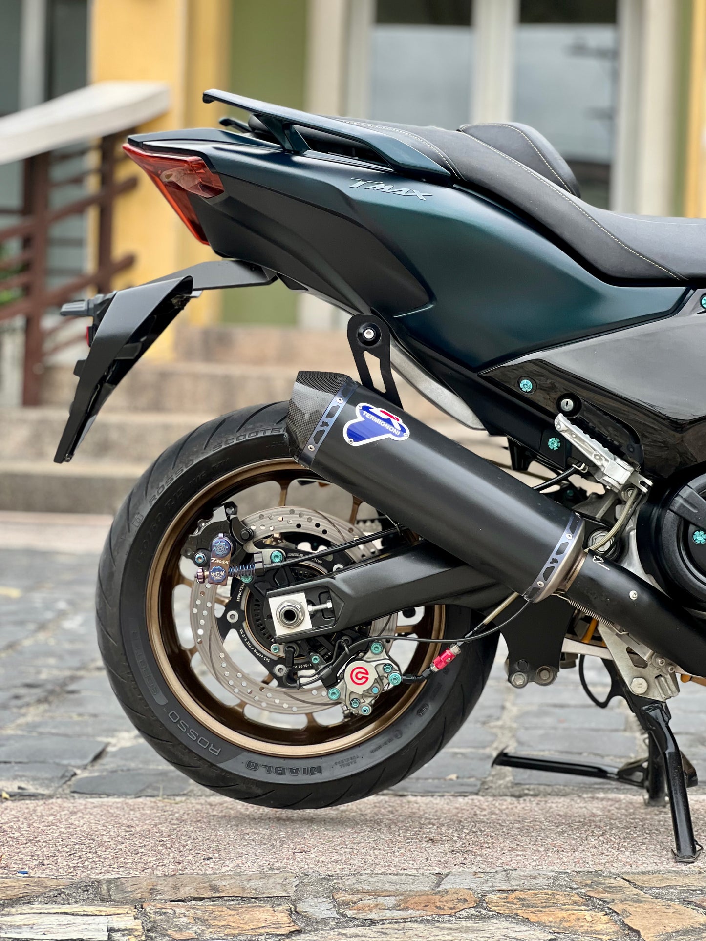 2023 Yamaha Tmax Techmax fully loaded worth 600k+