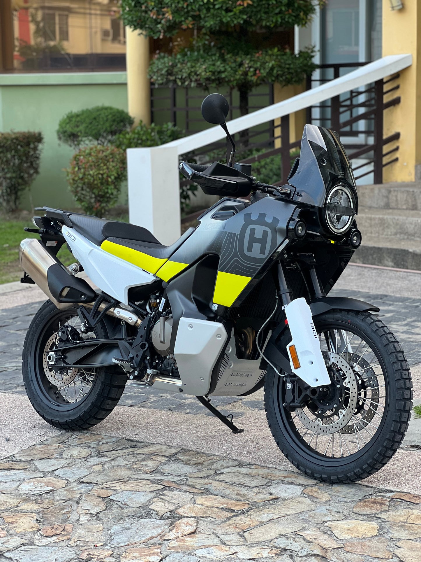 2024 Husqvarna Norden 901