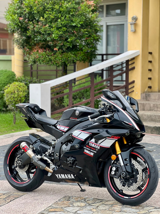 2019 Yamaha R6 Black