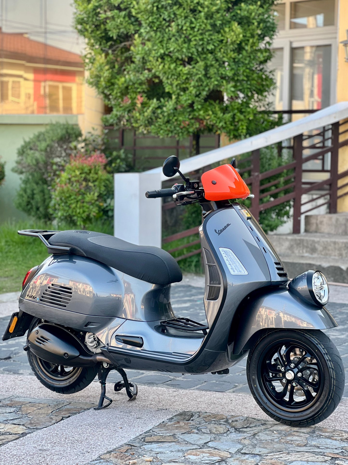 2026 Vespa GTV 300