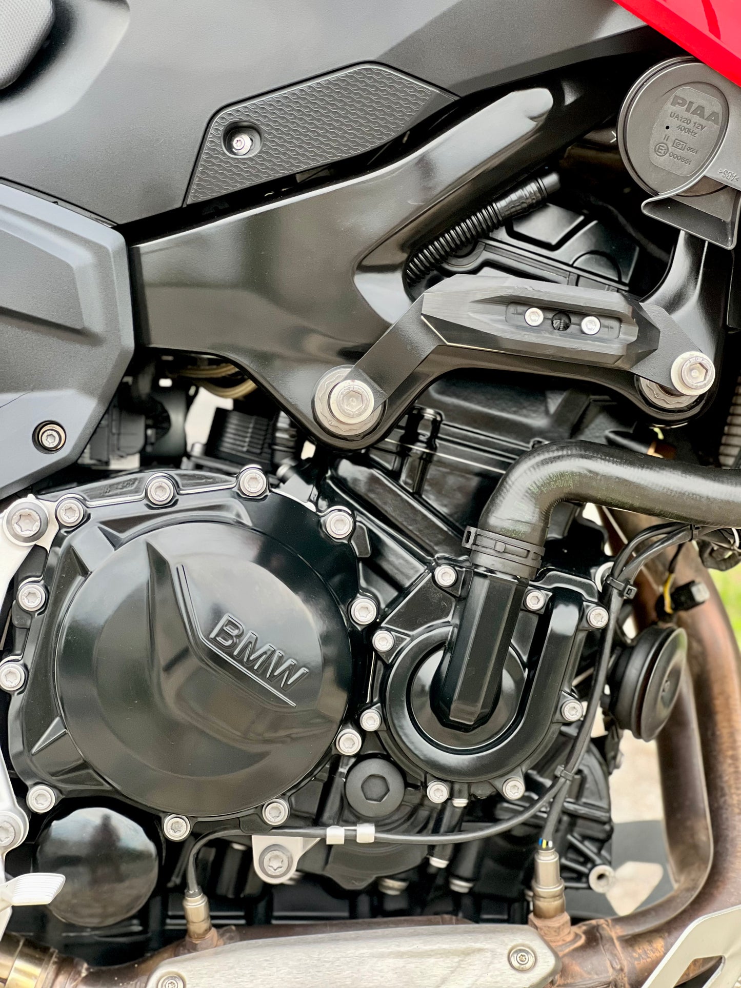 2022 BMW F900 R Sport