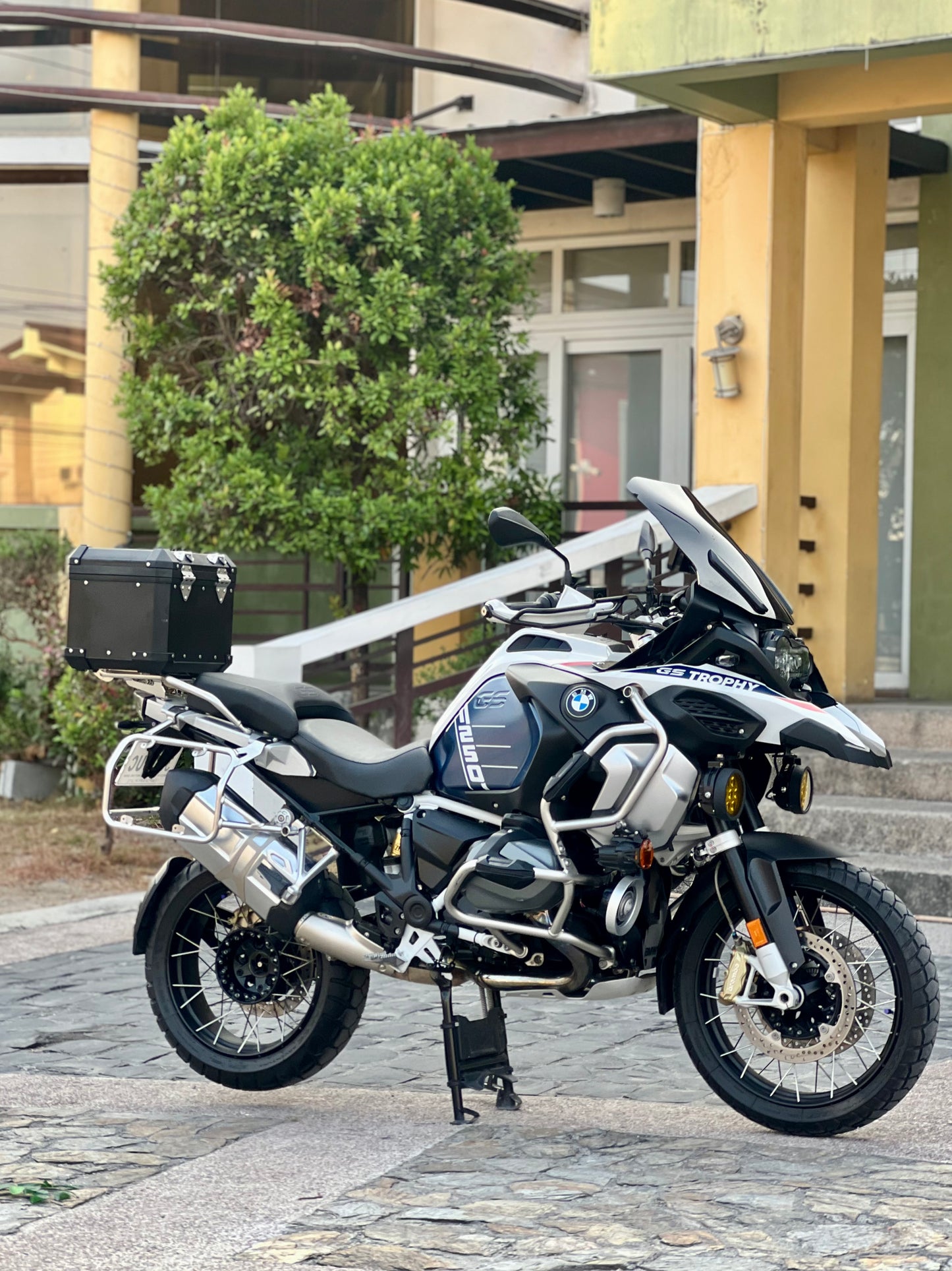 2023 BMW R1250 GSA Trophy