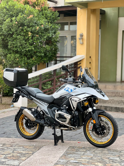 2025 BMW GS1300 White