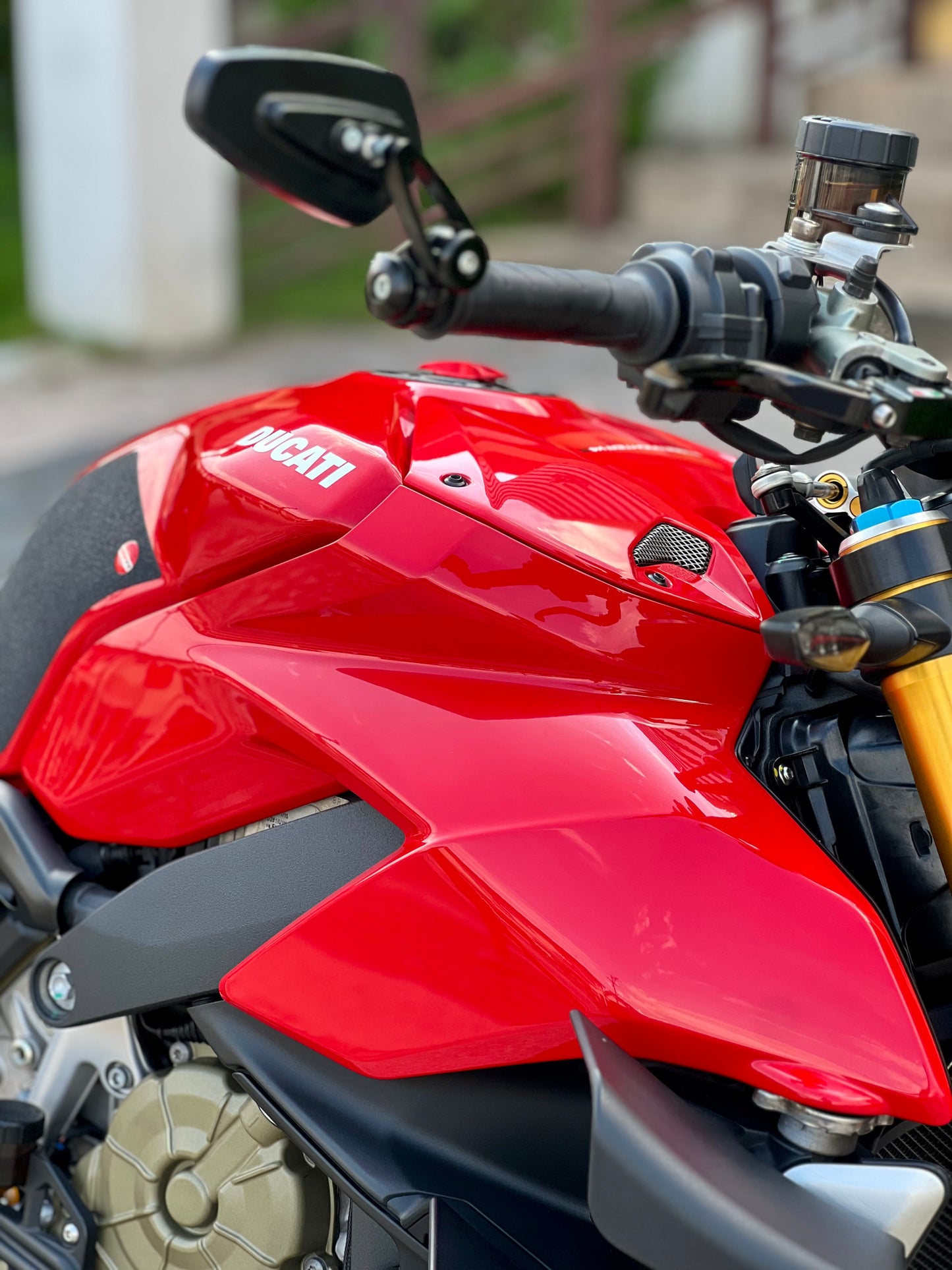 2021 Ducati Streetfighter V4S upgraded worth 600k++