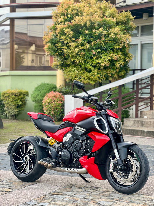 2024 Ducati Diavel V4