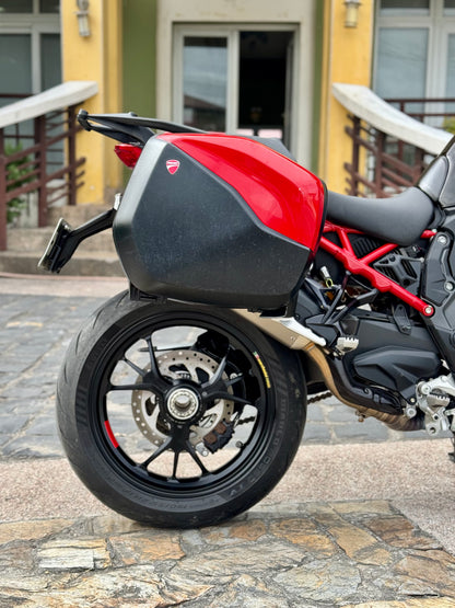 2023 Ducati Multistrada V4 Pikes Peak