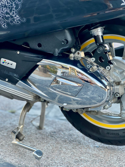 2024 Vespa Primavera SE Mickey Mouse