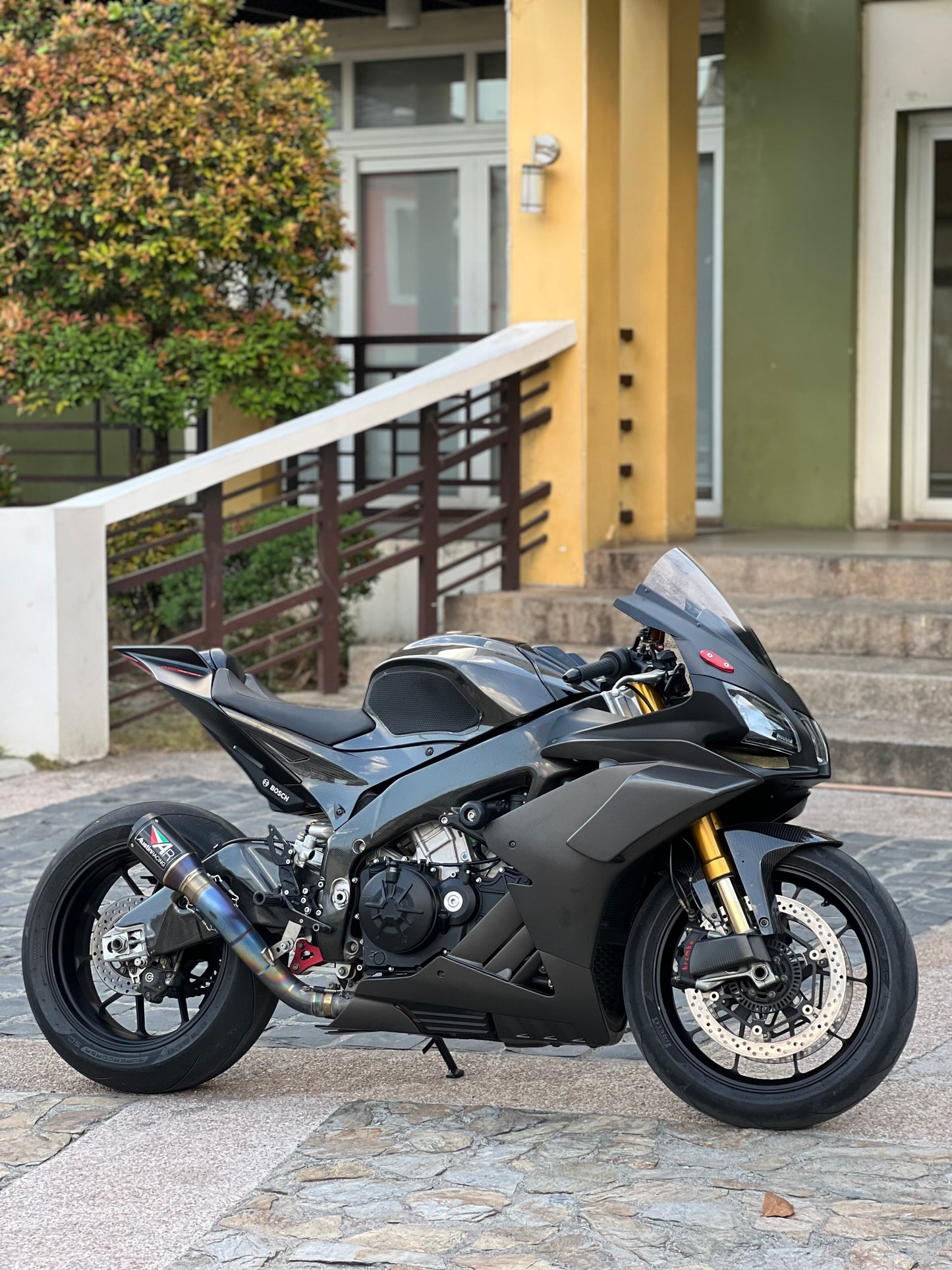2019 Aprilia RSV4 Factory 1100