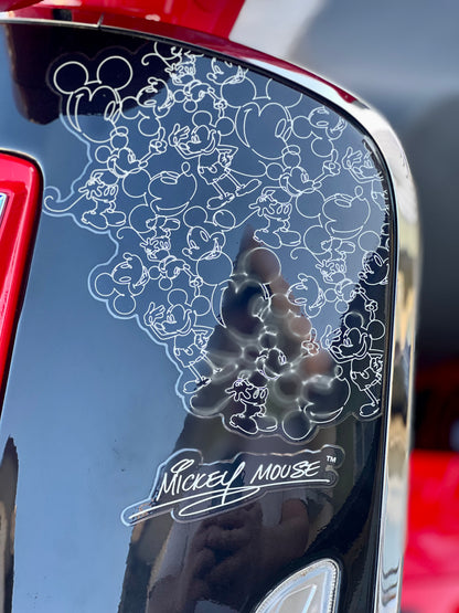 2024 Vespa Primavera SE Mickey Mouse