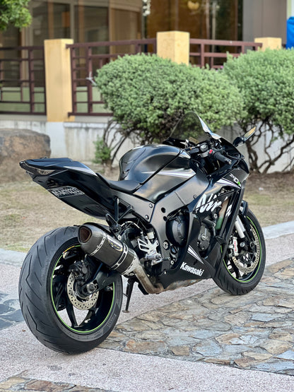 2019 Kawasaki ZX10RR Winter Edition