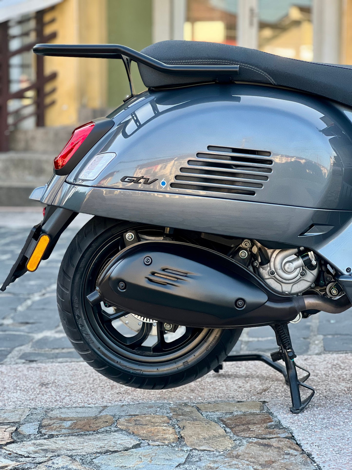 2026 Vespa GTV 300